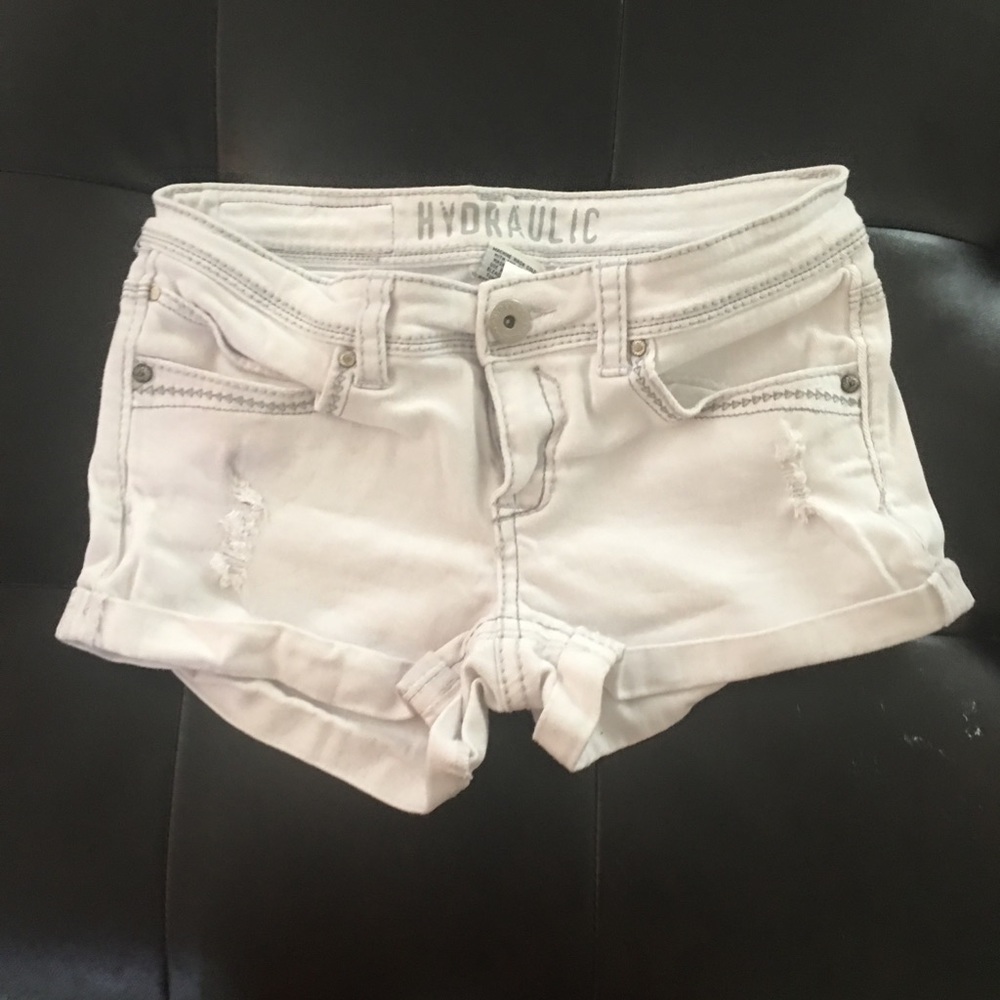 Hydraulic white jean shorts